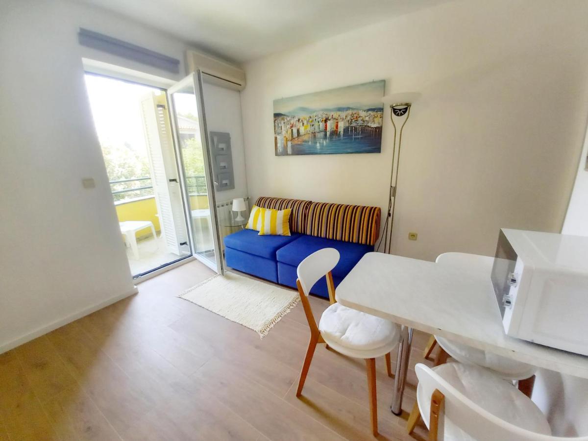 Apartment Lungomare Pula Exteriér fotografie